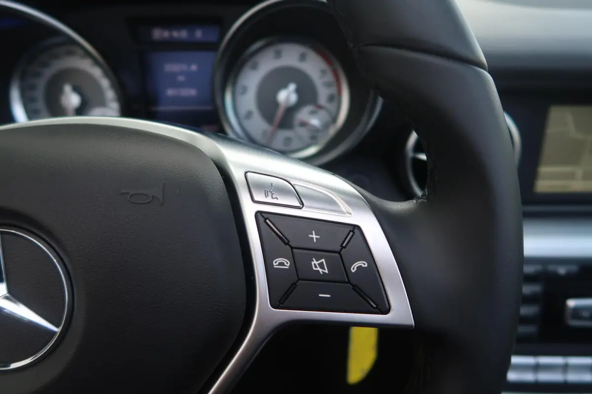 200 Aut PANORAMADAK|AIRSCARF|NAVIGATIE|LED|LEDER|PDC|ZEER MOOI