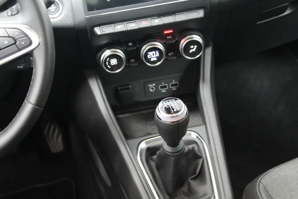 1.0 TCe 92PK, RIJKLAAR!! NAVIGATIE | PARKEERSENSOREN | CRUISE CONTROLE | CLIMATE CONTROLE