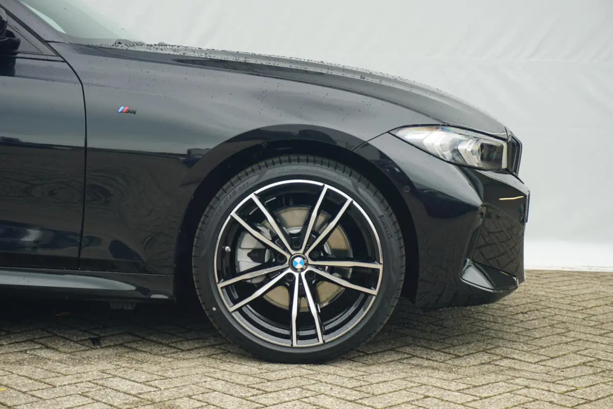 330e | SoH 100% | M Sportpakket | Comfort Access | Trekhaak | HiFi System