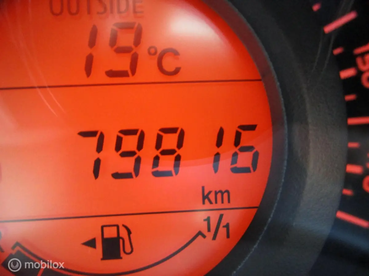 1.0 e-VTi Style - Airco - 5-deurs