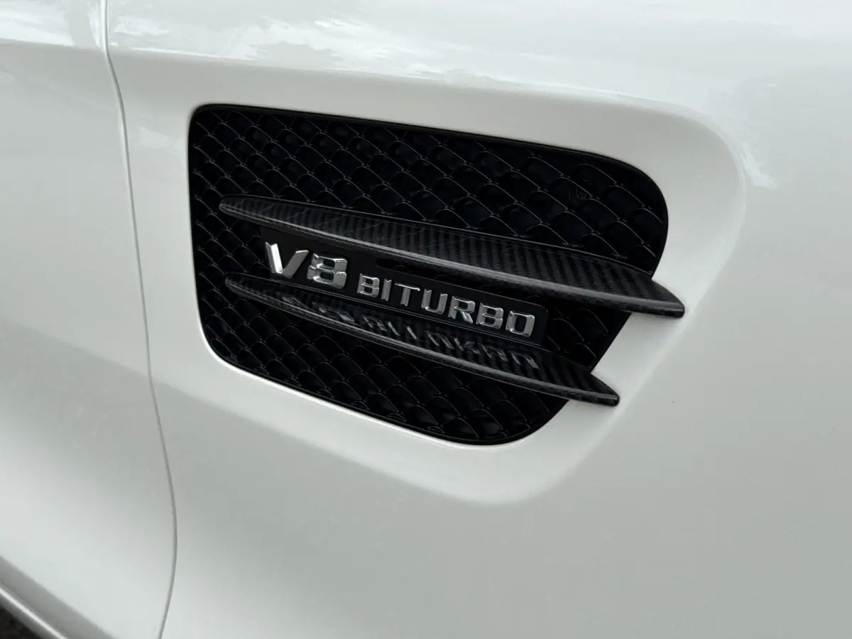 4.0 S | BTW | Full option | Keramisch | Carbon in/ext. | Perf. stoelen | Burmester High End