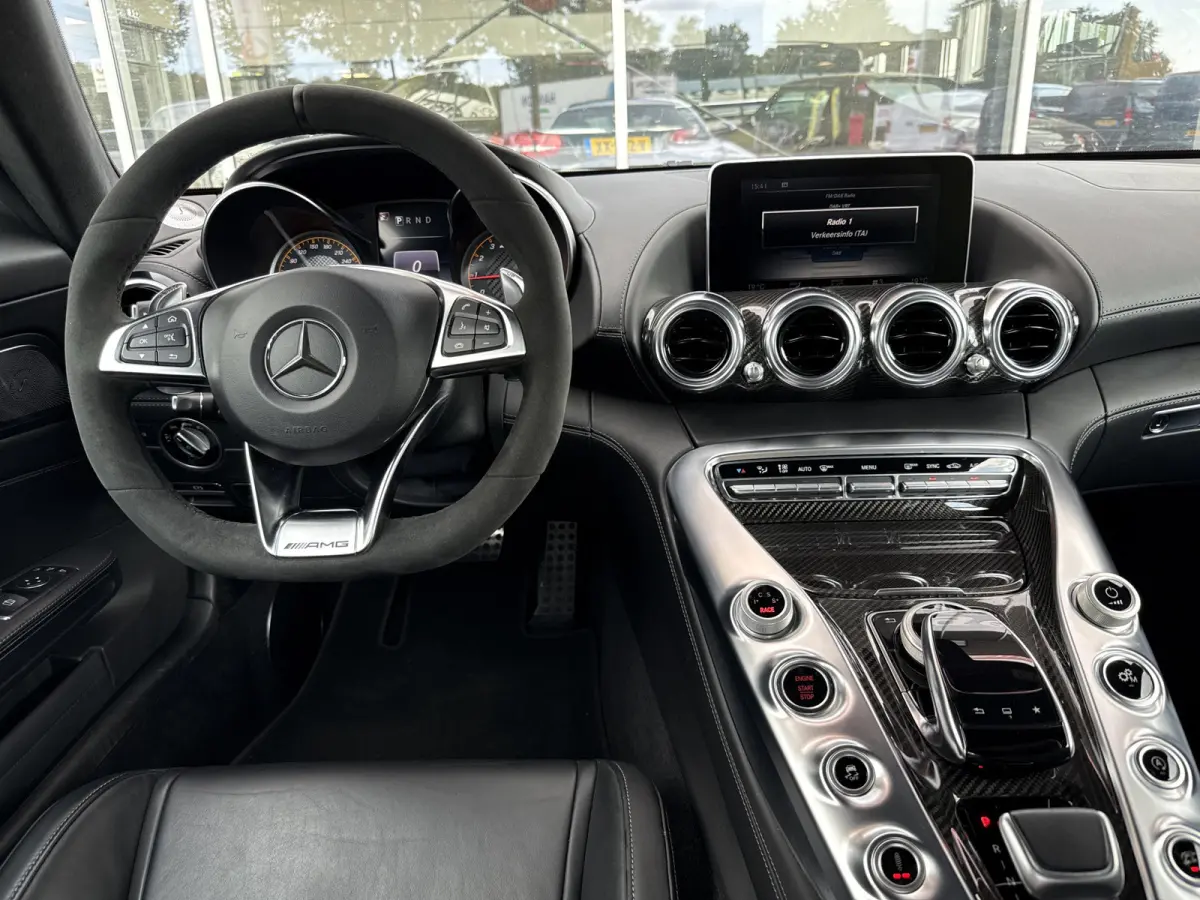 4.0 S | BTW | Full option | Keramisch | Carbon in/ext. | Perf. stoelen | Burmester High End