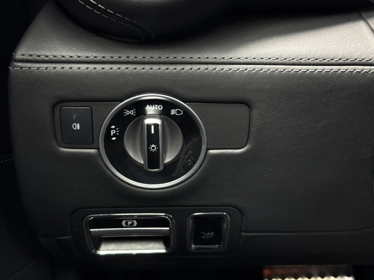 4.0 S | BTW | Full option | Keramisch | Carbon in/ext. | Perf. stoelen | Burmester High End
