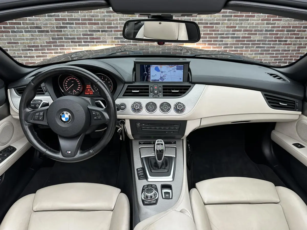 sDrive 35i Executive | DCT| Sport-chassis| Keyless|