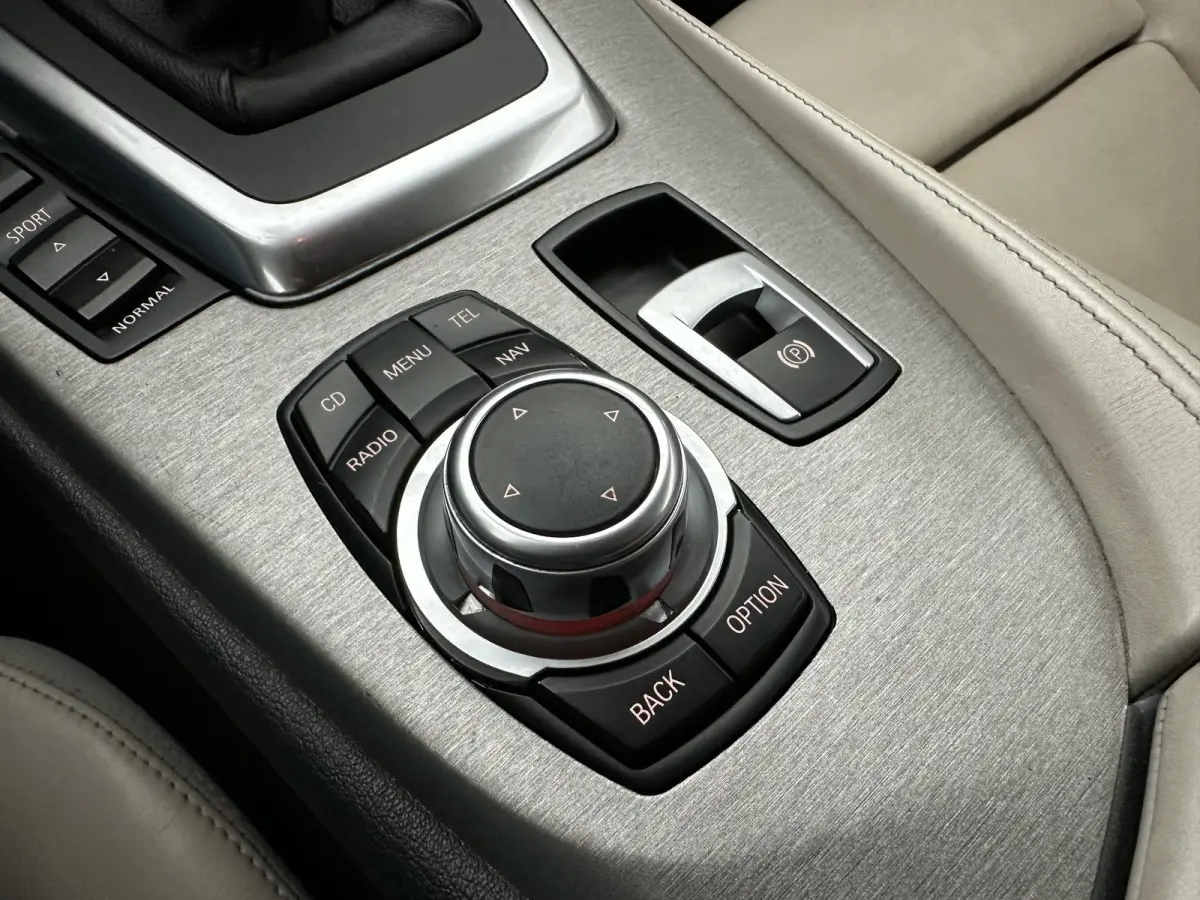 sDrive 35i Executive | DCT| Sport-chassis| Keyless|
