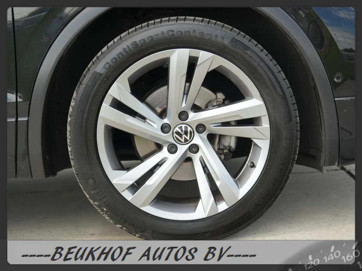 1.5 TSI R-Line Business+ Trekhaak Pano Cam