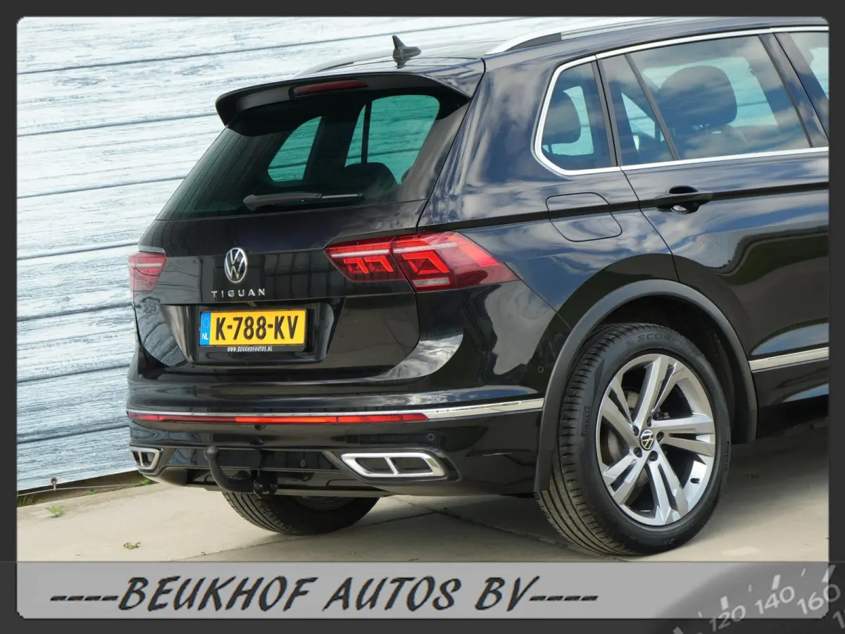 1.5 TSI R-Line Business+ Trekhaak Pano Cam