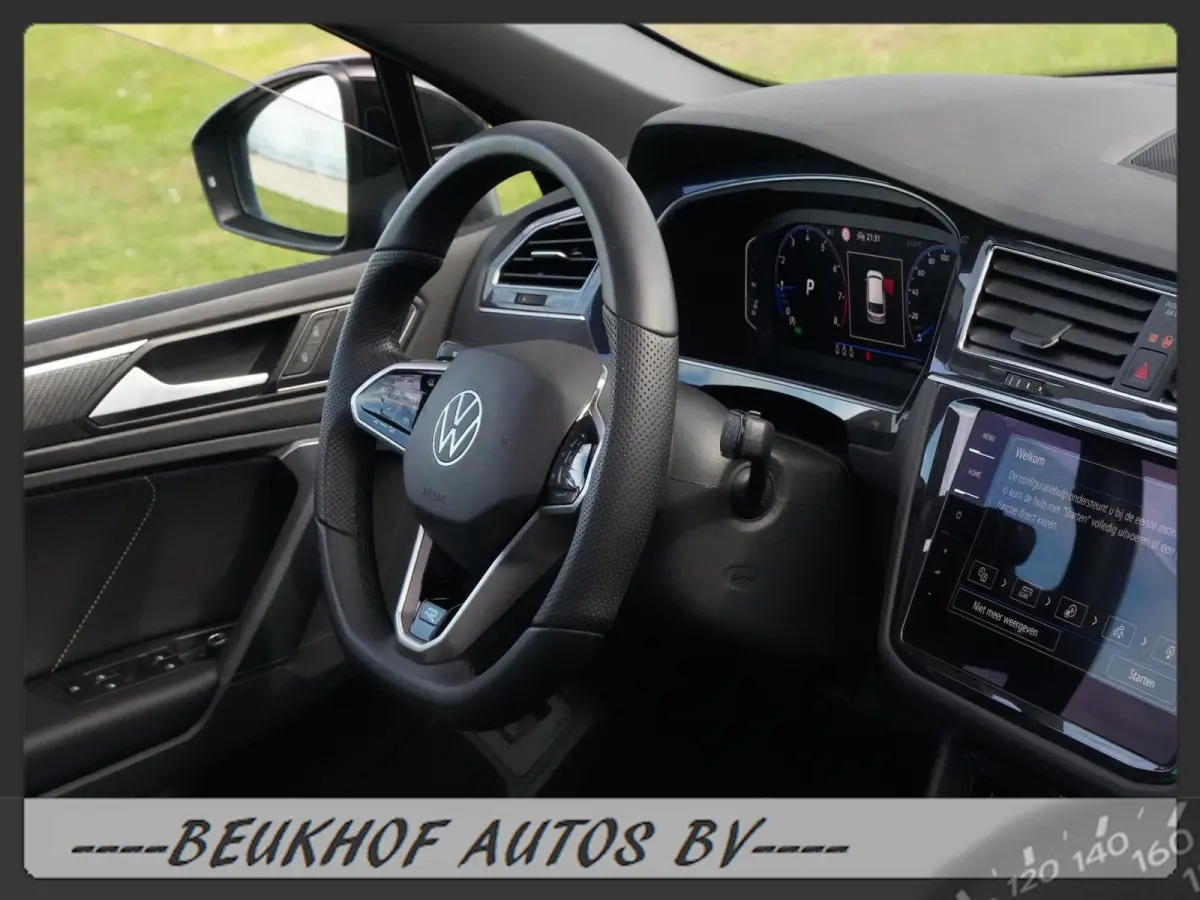 1.5 TSI R-Line Business+ Trekhaak Pano Cam