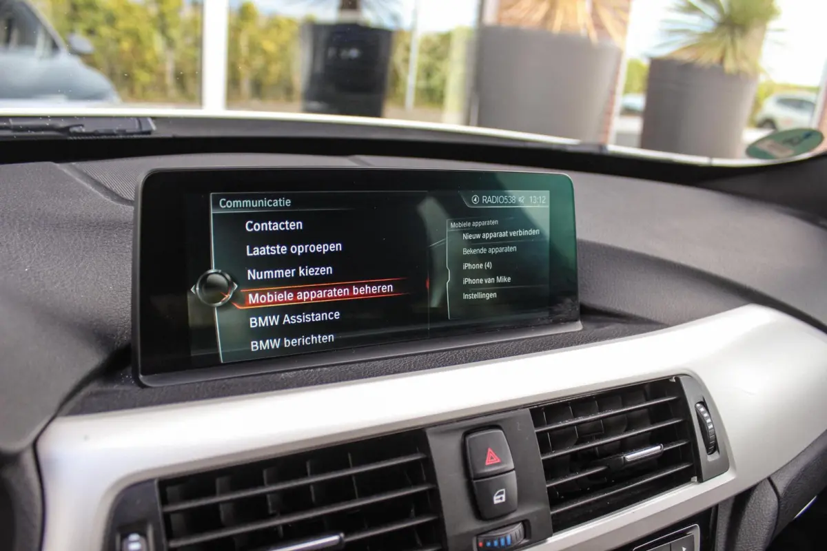 320i F34 Executive Facelift | 184 pk | Automaat | 2e eigenaar | 19 inch | Camera | Head-up | LED | PDC | Navi | Stoelverwarming | Cruise control | Climate control