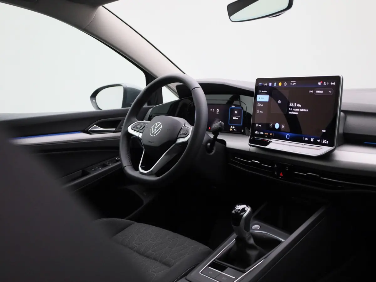 1.5 TSI Life Edition | Apple carplay | Adaptive cruise control | Parkeersensoren | Achteruitrij Camera | Climate control | Elektrische achterklep | Park Assist |