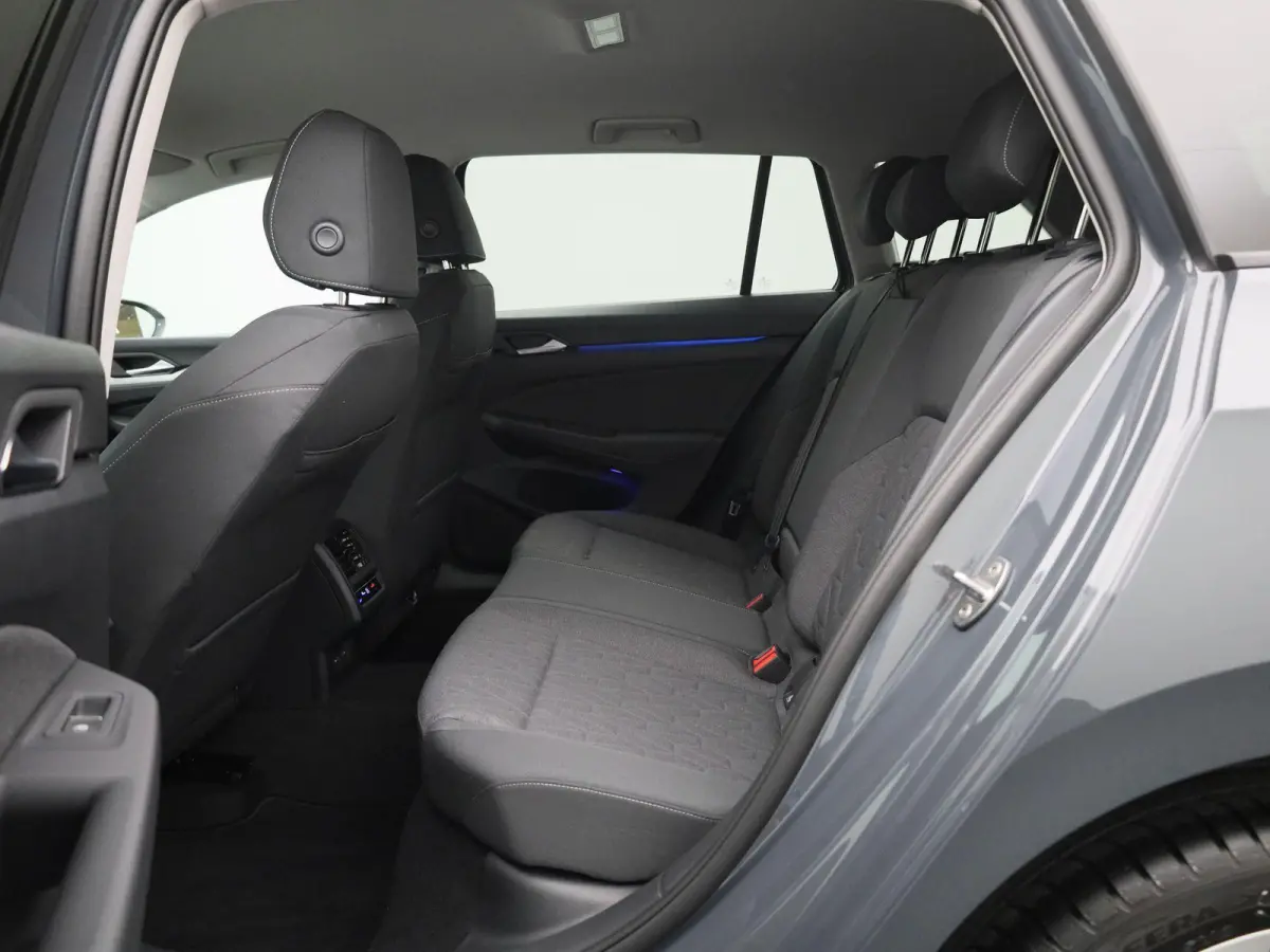 1.5 TSI Life Edition | Apple carplay | Adaptive cruise control | Parkeersensoren | Achteruitrij Camera | Climate control | Elektrische achterklep | Park Assist |