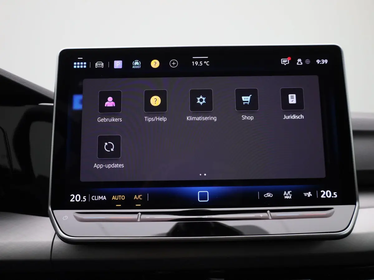 1.5 TSI Life Edition | Apple carplay | Adaptive cruise control | Parkeersensoren | Achteruitrij Camera | Climate control | Elektrische achterklep | Park Assist |