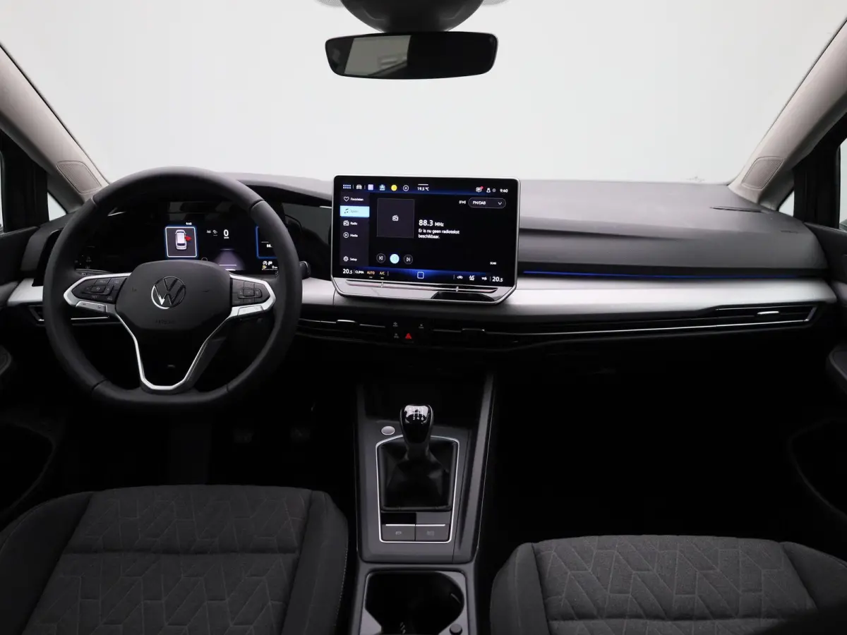 1.5 TSI Life Edition | Apple carplay | Adaptive cruise control | Parkeersensoren | Achteruitrij Camera | Climate control | Elektrische achterklep | Park Assist |