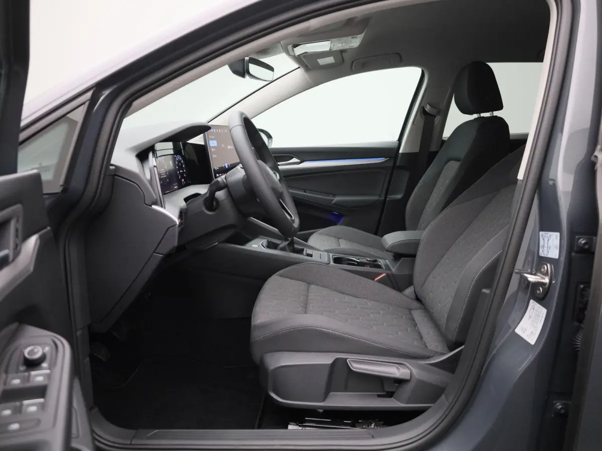 1.5 TSI Life Edition | Apple carplay | Adaptive cruise control | Parkeersensoren | Achteruitrij Camera | Climate control | Elektrische achterklep | Park Assist |