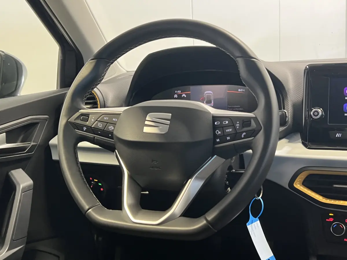 1.0 TSI Style | Android/Apple Carplay | LM Velgen 16" | PDC Achter | Cruise Control Adaptief | DAB | Airco |