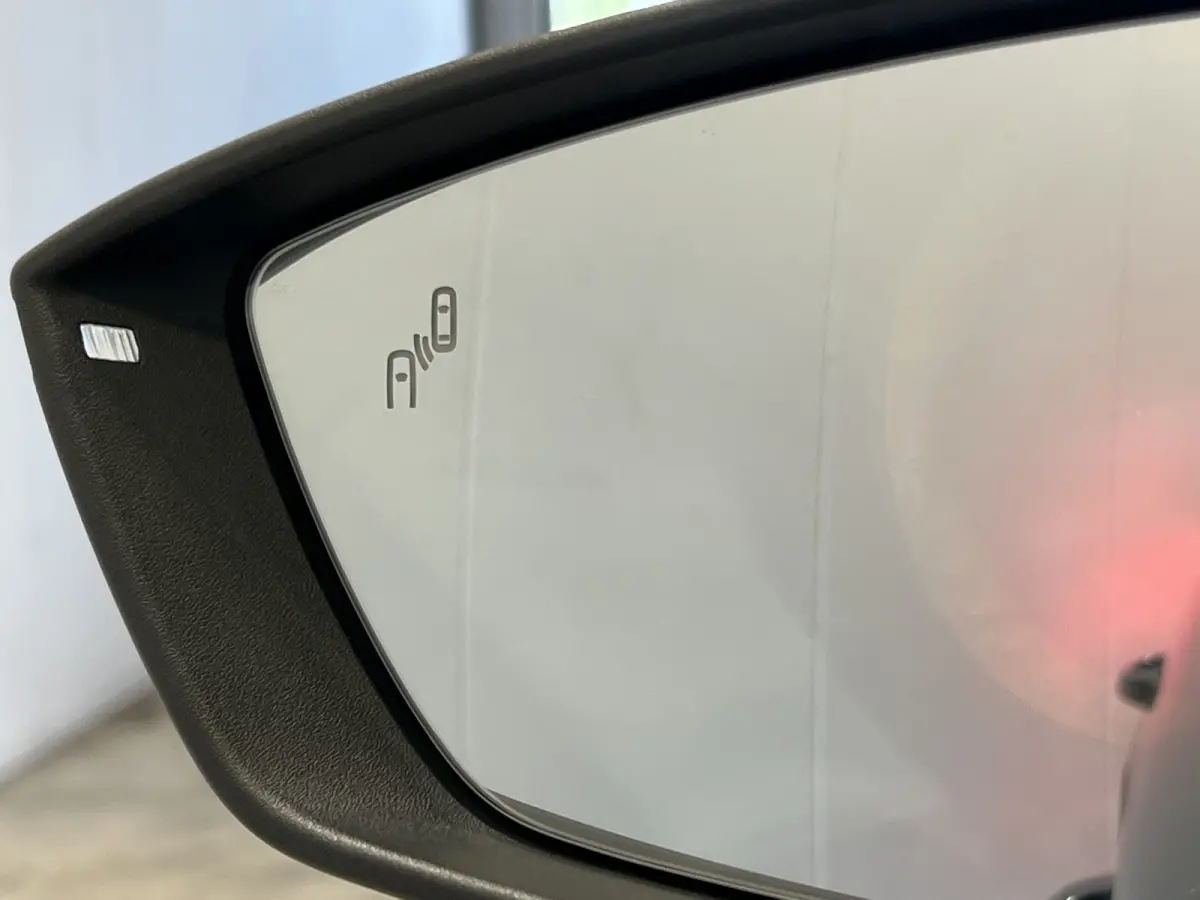 1.0 TSI Style | Android/Apple Carplay | LM Velgen 16" | PDC Achter | Cruise Control Adaptief | DAB | Airco |