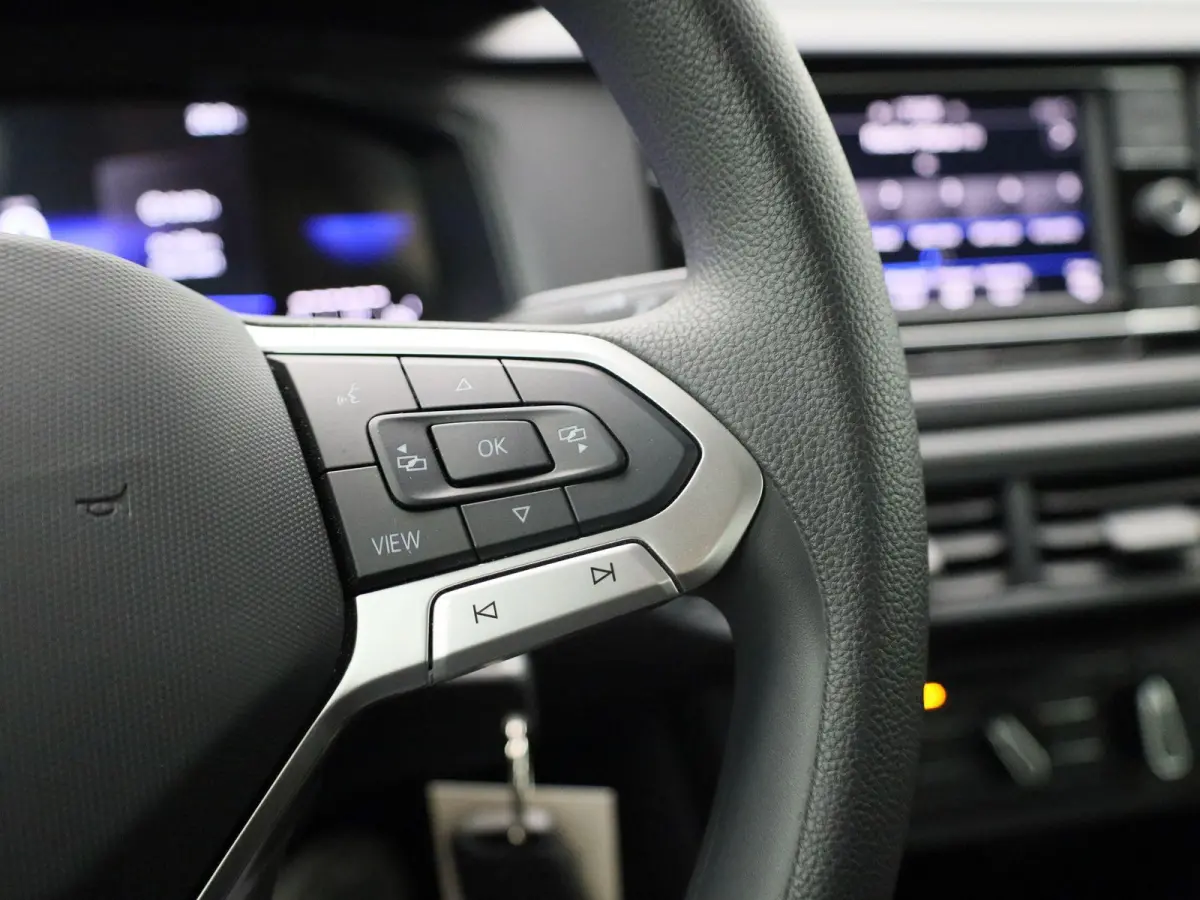 1.0 TSI | APPLE CARPLAY - ANDROID AUTO | AIRCO | CRUISE CONTROL | LED VERLICHTING |