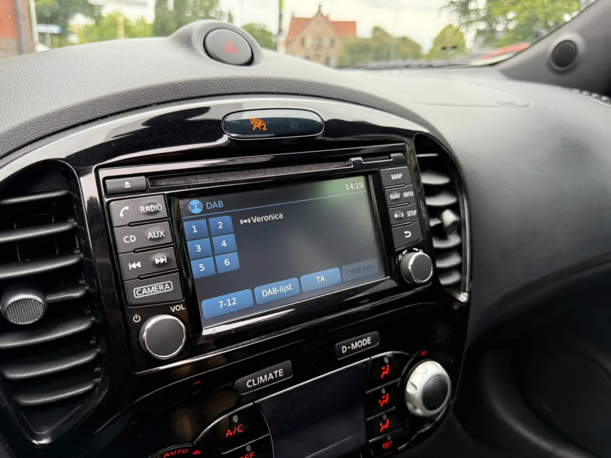 Juke. 1.2 DIG-T S/S N-Connecta | CAMERA | NAVI | PANO | CRUISE | KEYLESS |