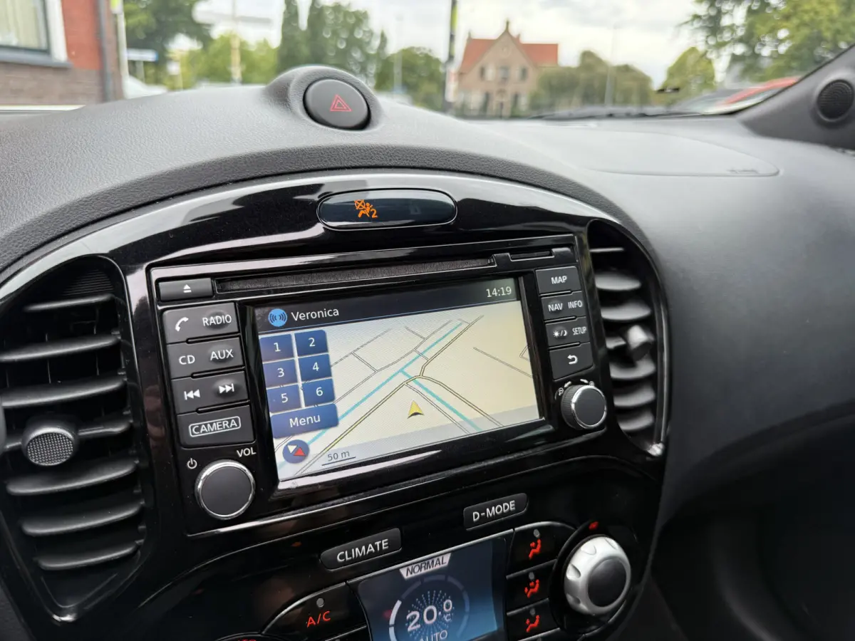 Juke. 1.2 DIG-T S/S N-Connecta | CAMERA | NAVI | PANO | CRUISE | KEYLESS |