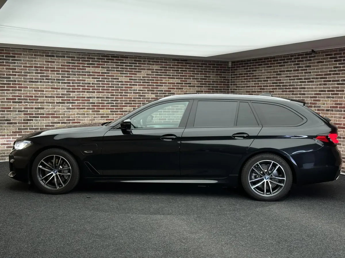 520e High Executive M-sport| Dak| Head-up| LaserLight