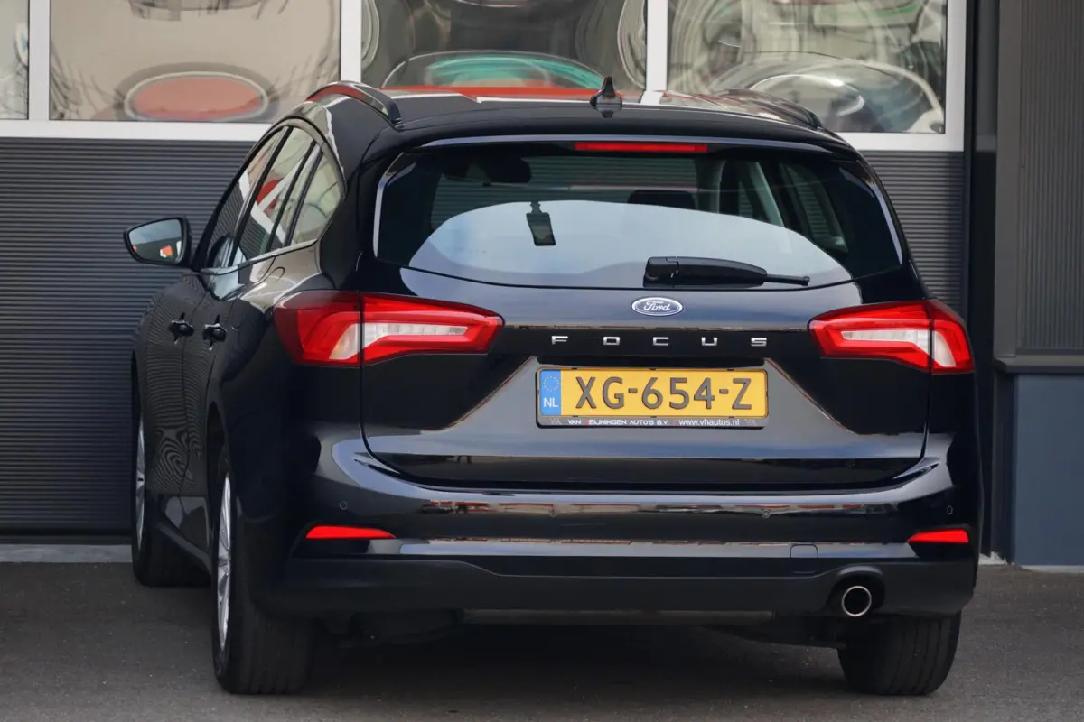 1.0 EcoBoost Titanium Business, stoelverw.