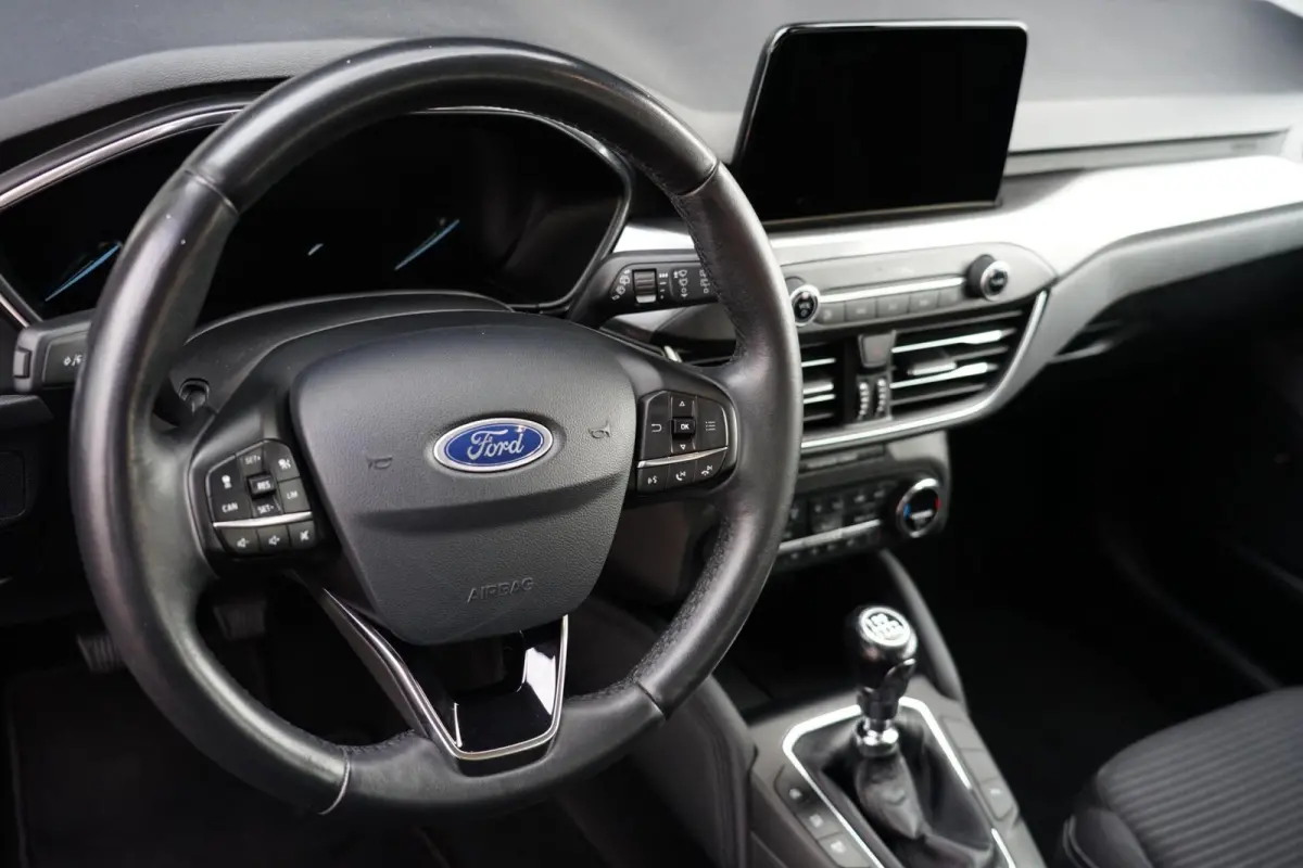 1.0 EcoBoost Titanium Business, stoelverw.