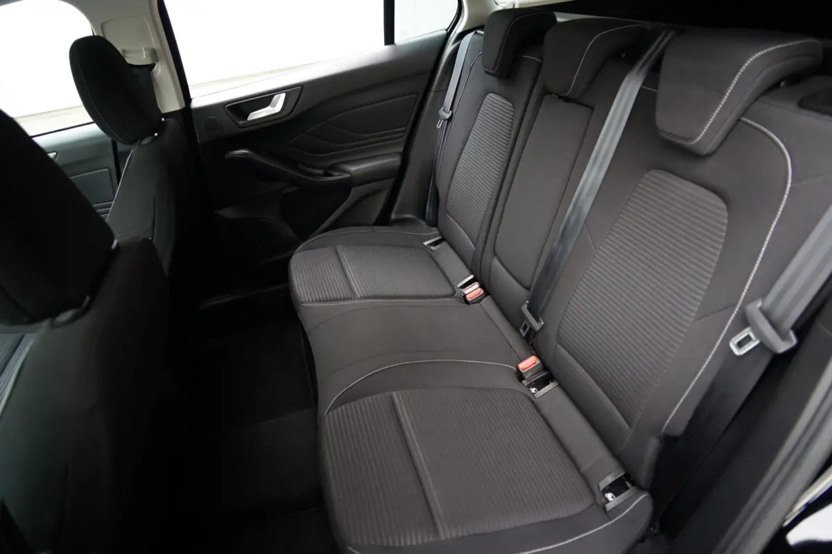 1.0 EcoBoost Titanium Business, stoelverw.