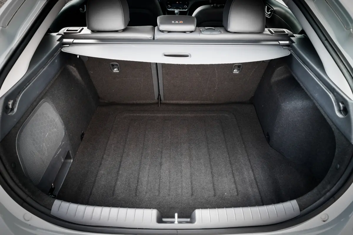 1.6 GDi Blue Drive Premium | Leder | Schuifdak | Nw. APK | Stoelventilatie | Memory | Infinity audio