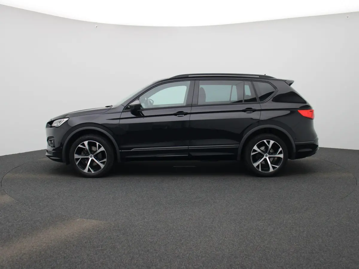 1.5 TSI FR Business Intense | Automaat | Apple Carplay/Android Auto | Achteruitrijcamera | Parkeersensoren | Climate Control | Trekhaak | Automaat |
