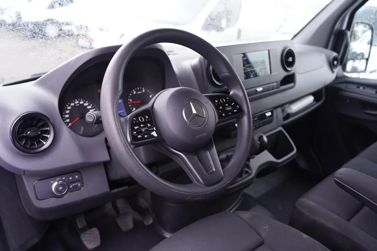 315 CDI 150 pk L3 Dubbel Cabine AMG Grille Navi, 360 Camera, 18" LMV, PDC V+A, Sidebars, Zonneklep, 6-Zits