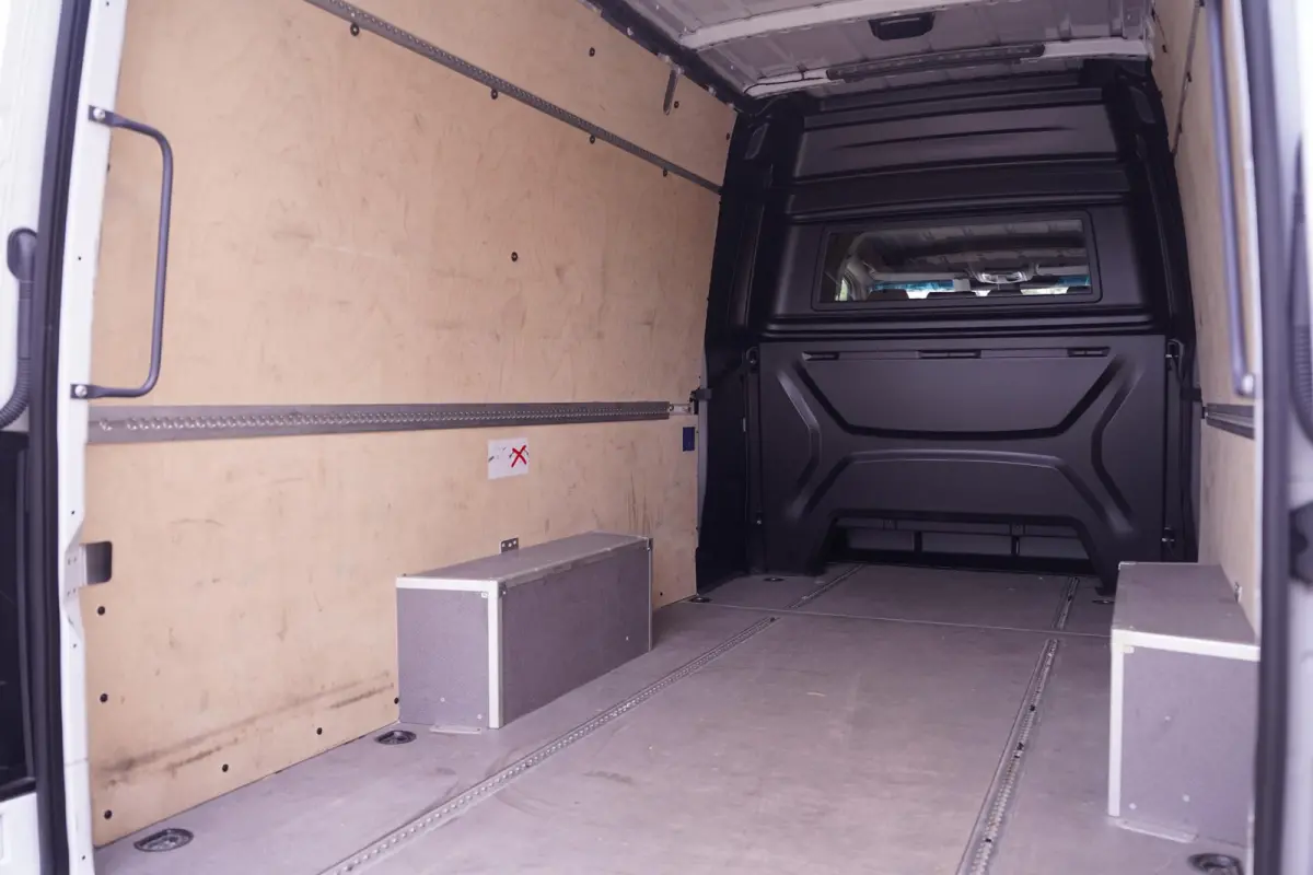 315 CDI 150 pk L3 Dubbel Cabine AMG Grille Navi, 360 Camera, 18" LMV, PDC V+A, Sidebars, Zonneklep, 6-Zits