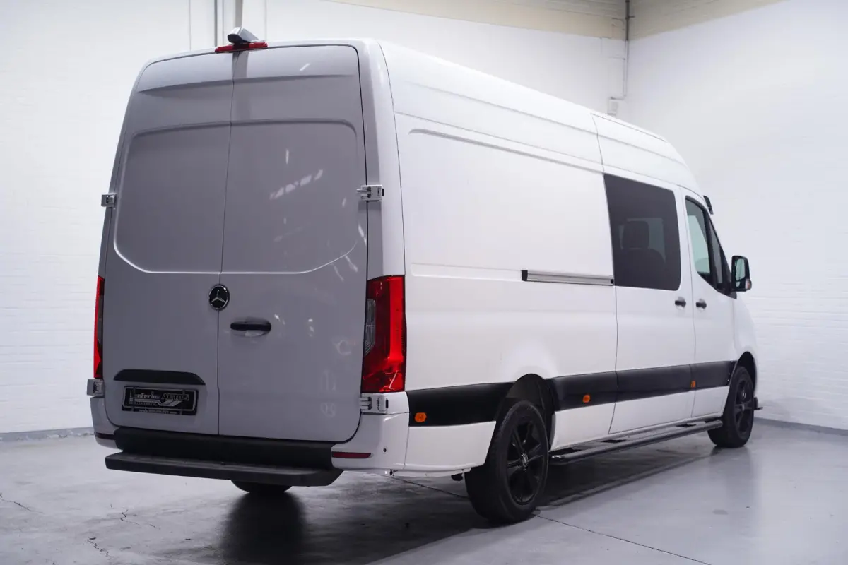 315 CDI 150 pk L3 Dubbel Cabine AMG Grille Navi, 360 Camera, 18" LMV, PDC V+A, Sidebars, Zonneklep, 6-Zits