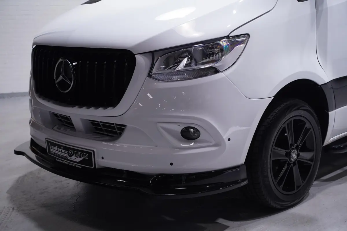 315 CDI 150 pk L3 Dubbel Cabine AMG Grille Navi, 360 Camera, 18" LMV, PDC V+A, Sidebars, Zonneklep, 6-Zits