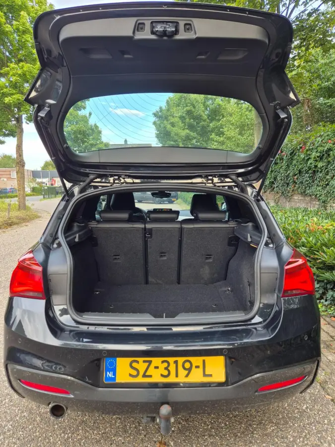 M Sport Edition H&K Apple CarPlay LM NAP Keyless Adaptieve LED 118i Edition Sport Line Shadow High Executive