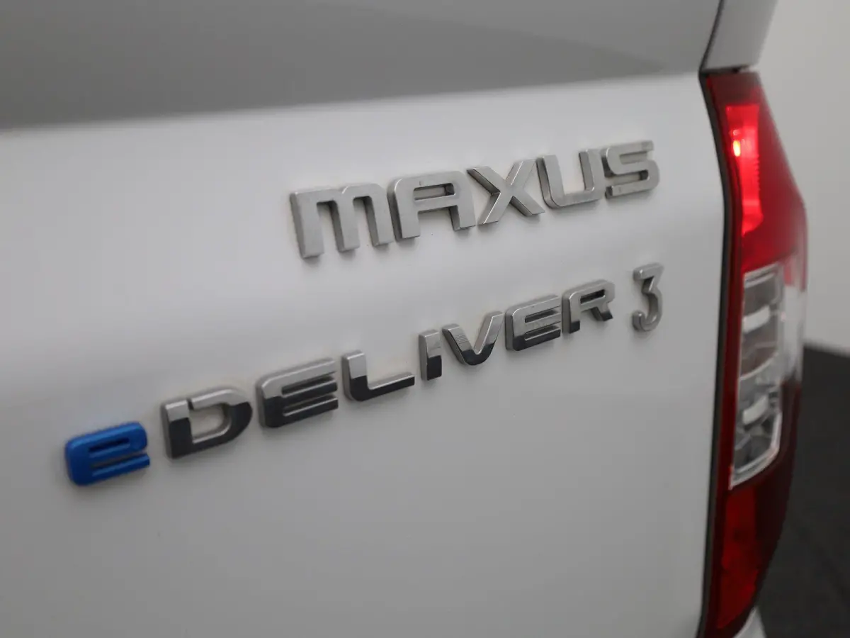 E DELIVER 3 SWB | APPLE CARPLAY / ANDROID AUTO | CLIMATE CONTROL | ACHTERUITRIJCAMERA |