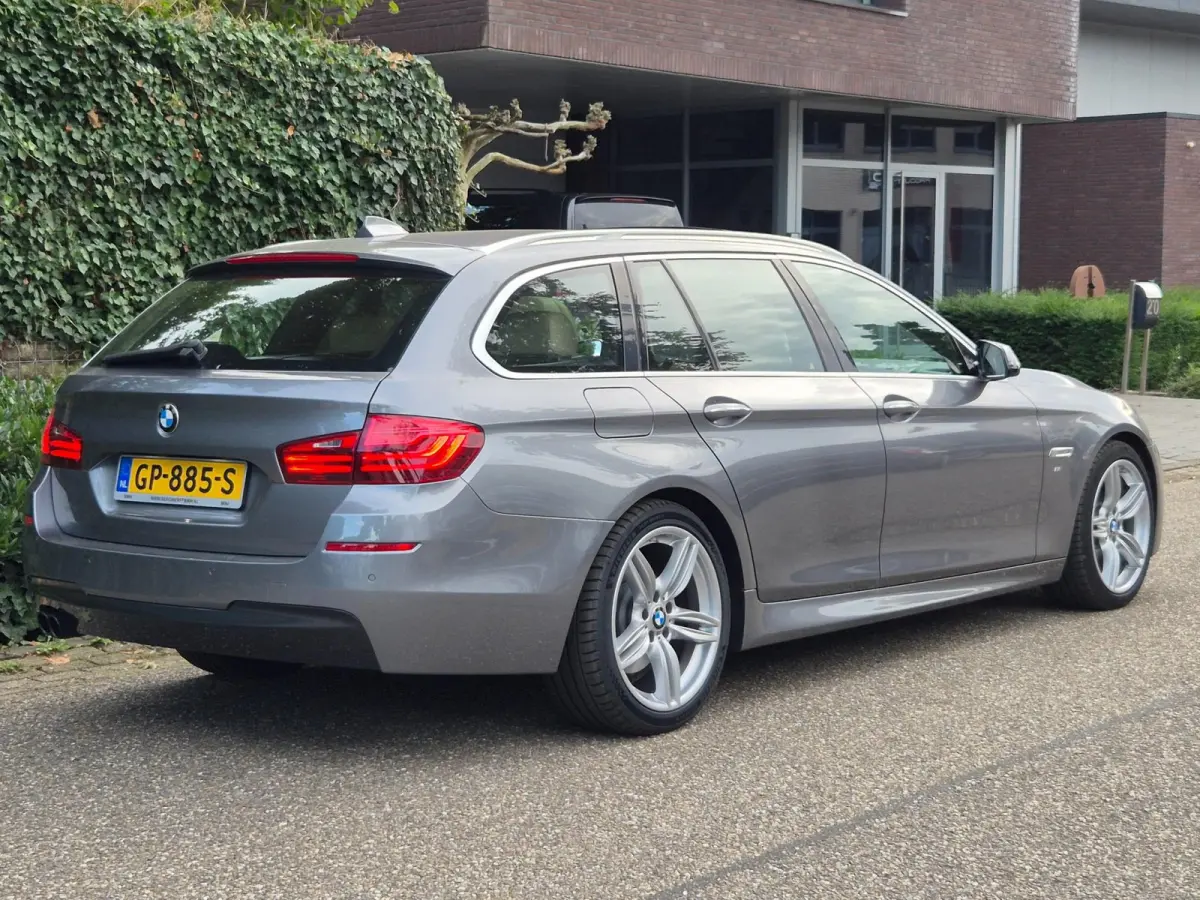 520i M Sport High Executive 6WB teller Panorama Elk. Stoelen NAP PUNT GAAF 100% dealeronderhouden