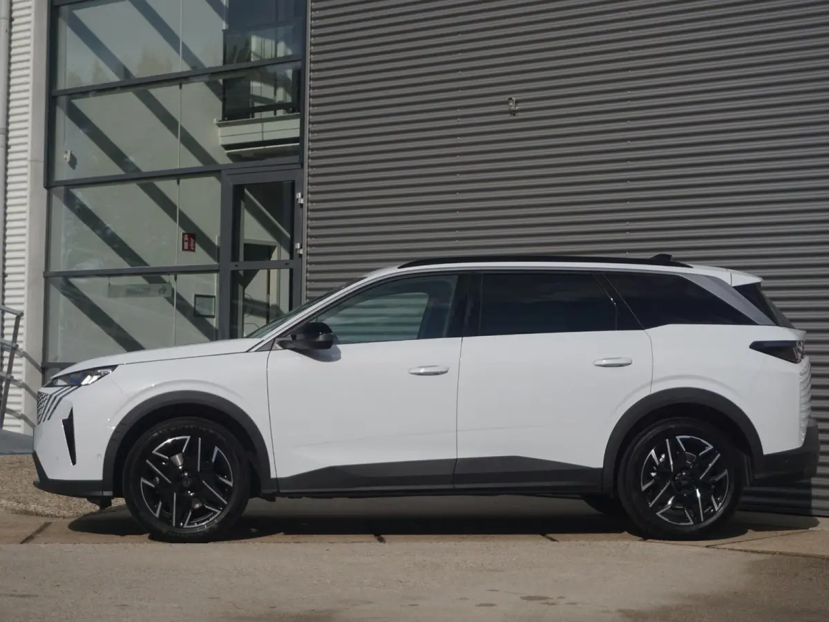 1.2 Hybrid 136 Allure 7p | 7 ZITPLAATSEN | AUTOMAAT |