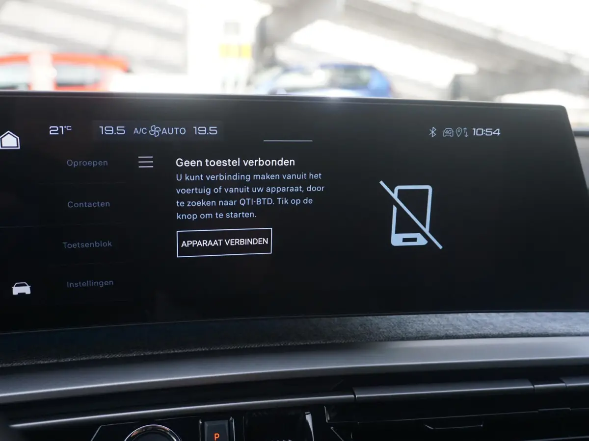 1.2 Hybrid 136 Allure 7p | 7 ZITPLAATSEN | AUTOMAAT |