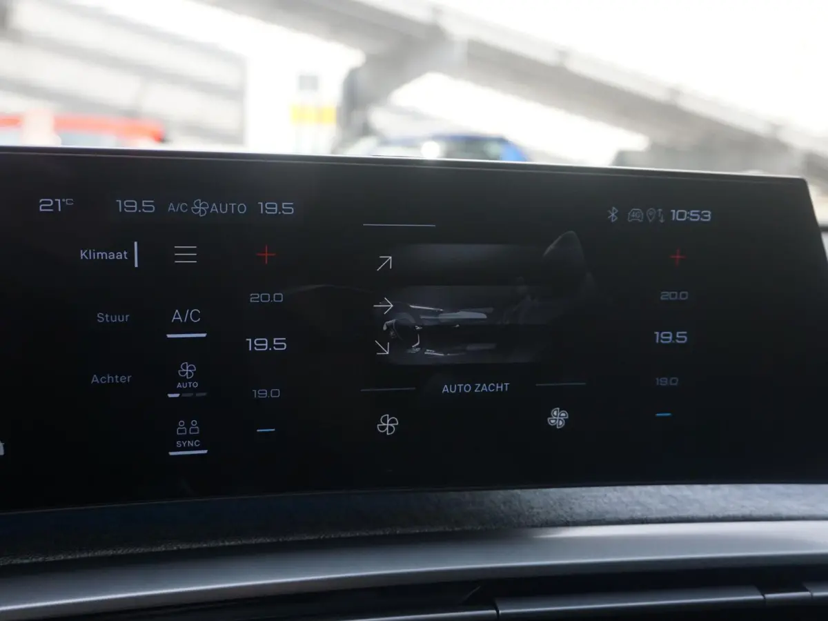 1.2 Hybrid 136 Allure 7p | 7 ZITPLAATSEN | AUTOMAAT |