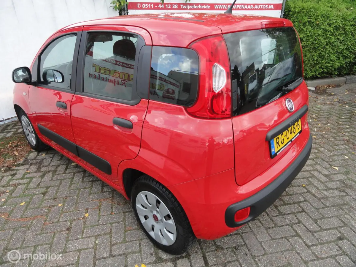 0.9 TwinAir Popstar 1e eigenaar!