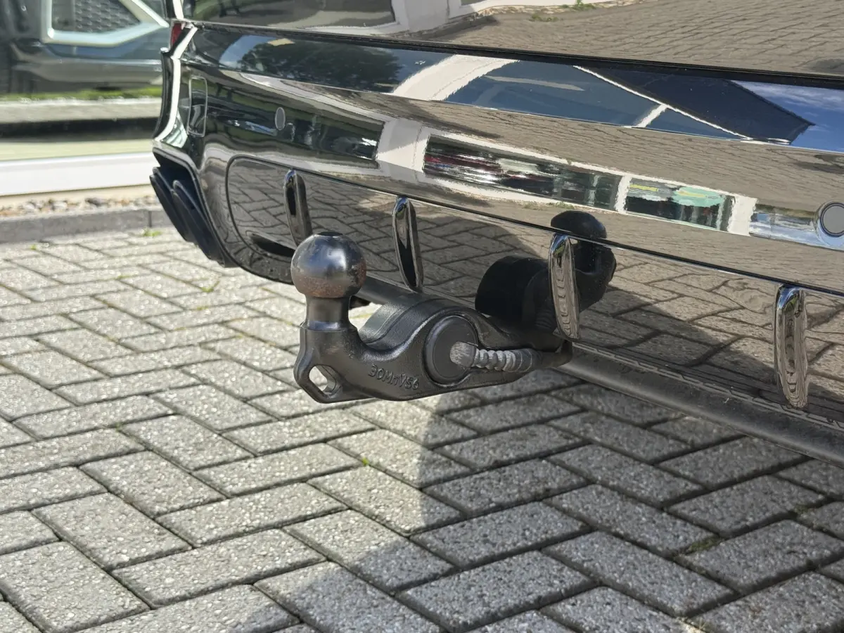 3.0 E-Hybrid Platinum Edition Sport uitlaat | Pano | Lucht | Trekhaak