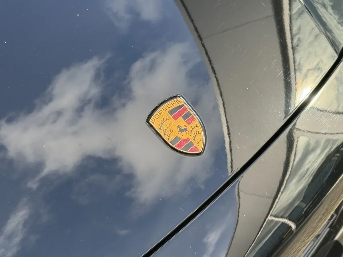 3.0 E-Hybrid Platinum Edition Sport uitlaat | Pano | Lucht | Trekhaak
