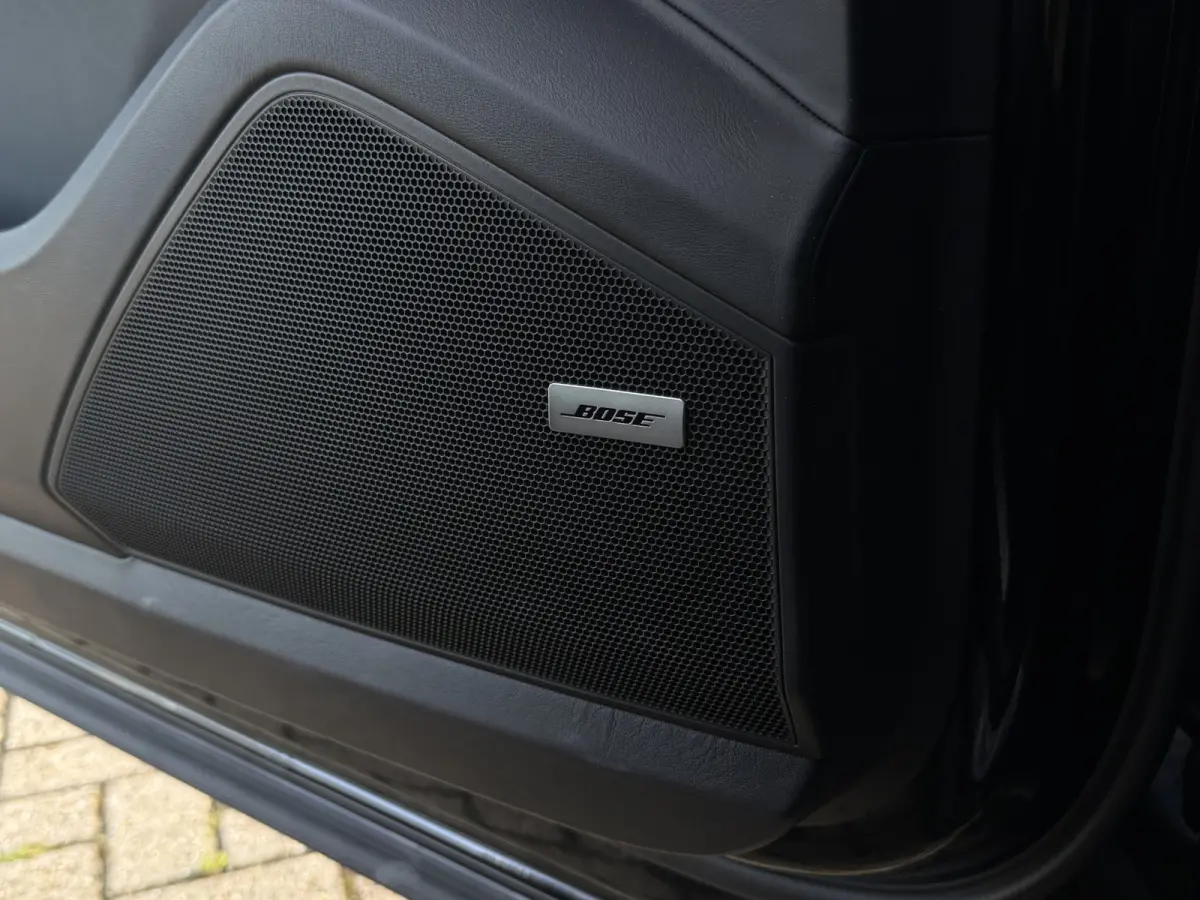 3.0 E-Hybrid Platinum Edition Sport uitlaat | Pano | Lucht | Trekhaak
