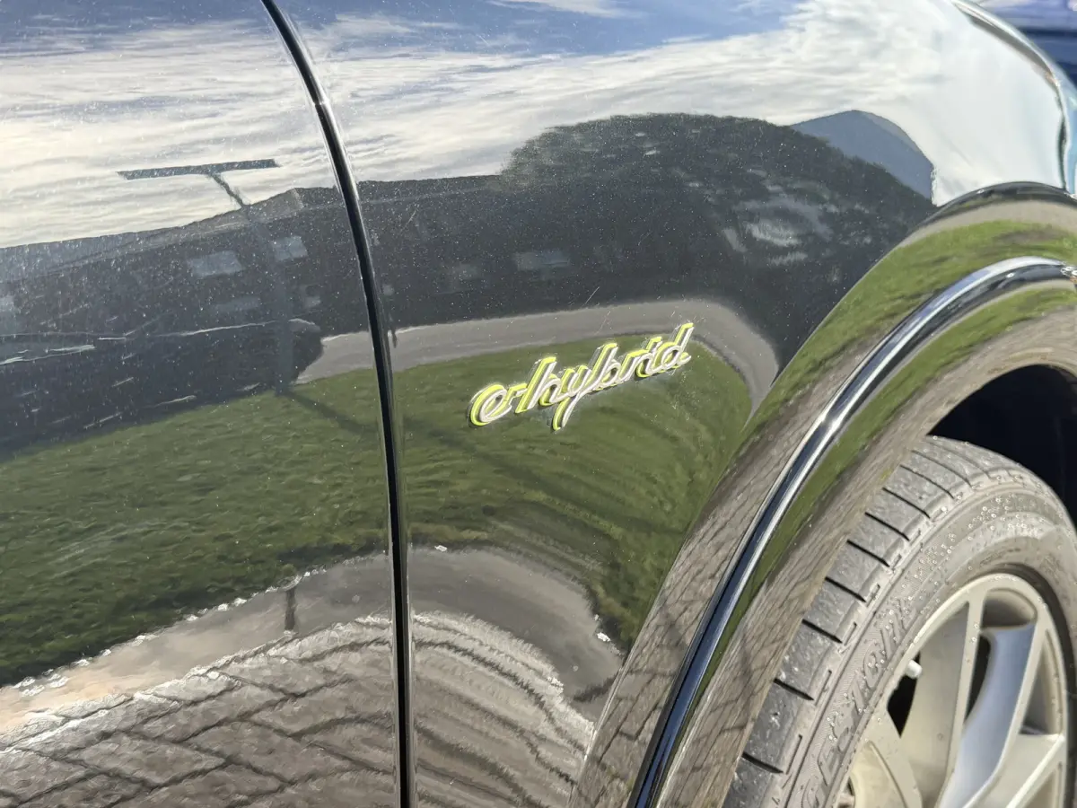3.0 E-Hybrid Platinum Edition Sport uitlaat | Pano | Lucht | Trekhaak