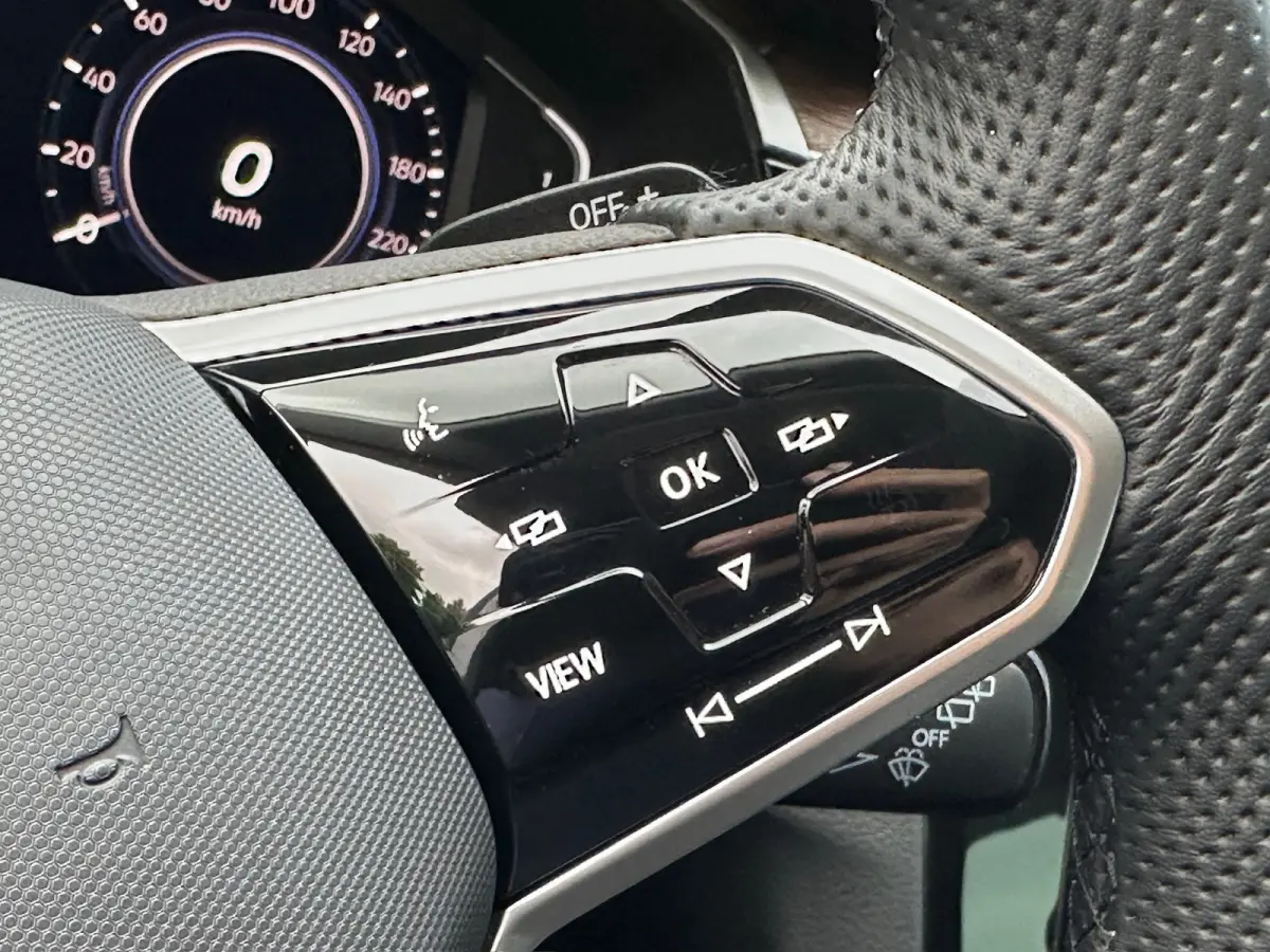 1.4 TSI eHybrid Elegance Business | Leder | Camera | Rijklaar incl. garantie