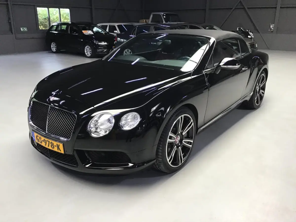 4.0 V8 I Naim I Stoelmassage + verwarming + ventilatie I Camera I 2Tone Luxe Leder I 507PK.