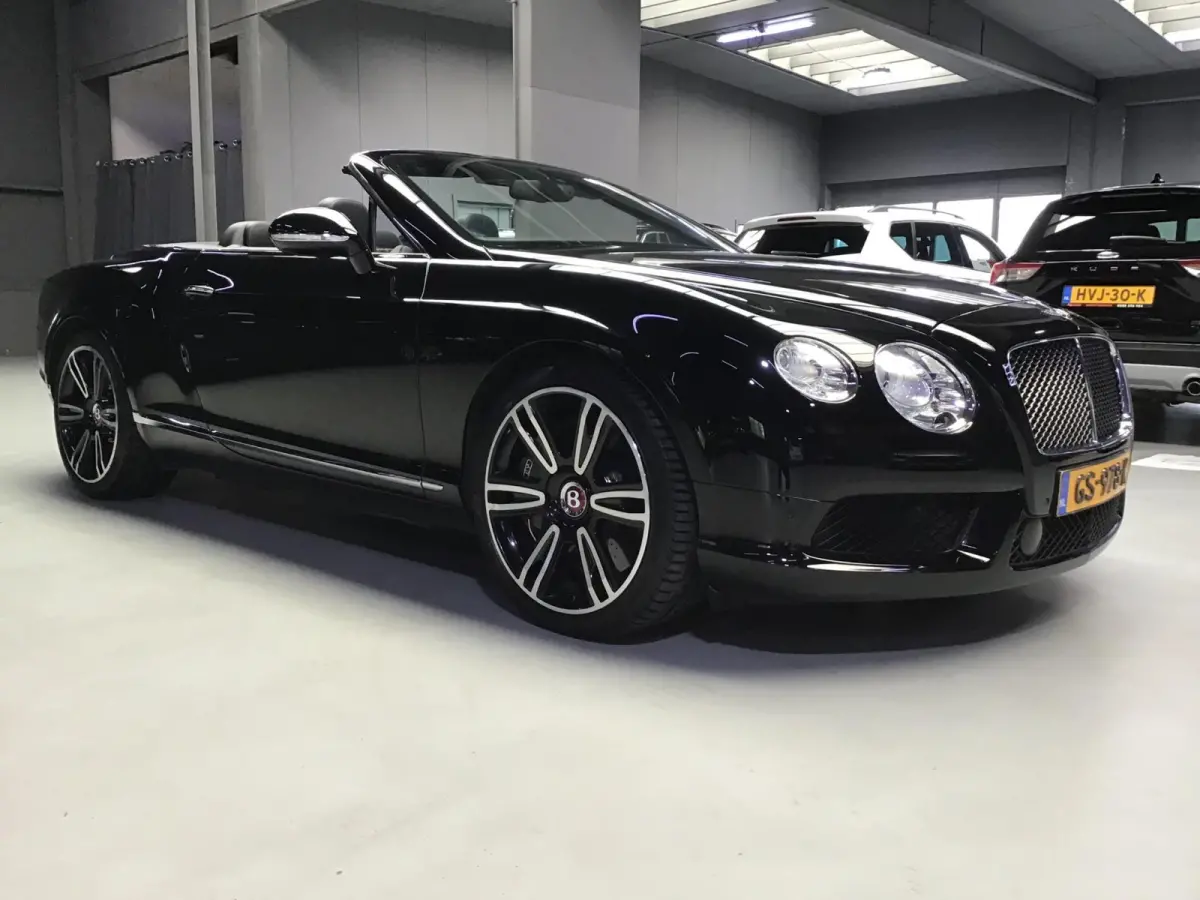 4.0 V8 I Naim I Stoelmassage + verwarming + ventilatie I Camera I 2Tone Luxe Leder I 507PK.