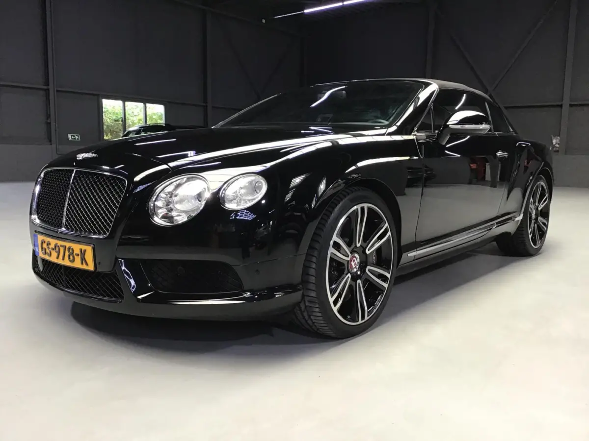 4.0 V8 I Naim I Stoelmassage + verwarming + ventilatie I Camera I 2Tone Luxe Leder I 507PK.