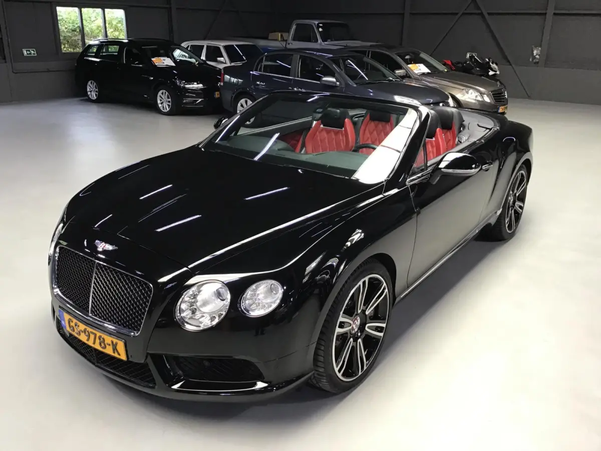 4.0 V8 I Naim I Stoelmassage + verwarming + ventilatie I Camera I 2Tone Luxe Leder I 507PK.