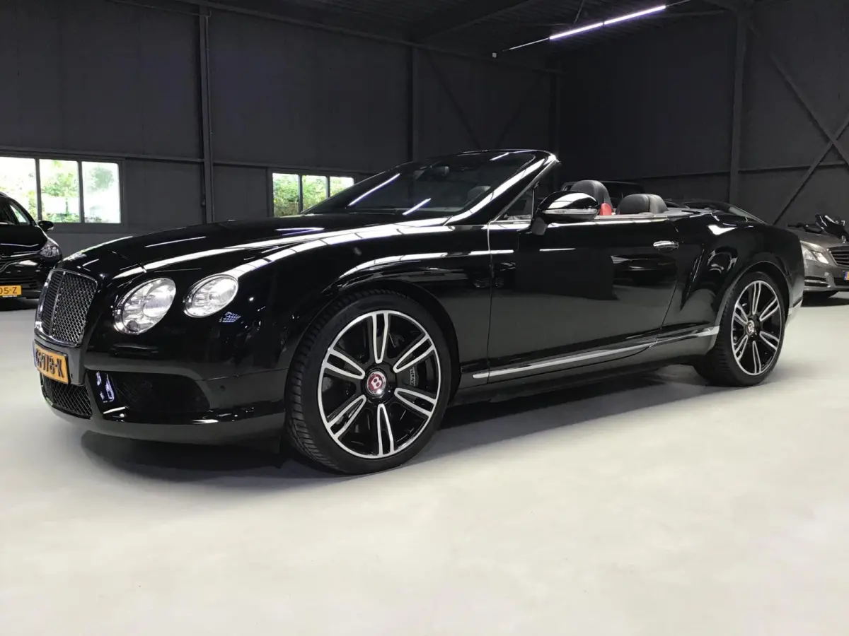 4.0 V8 I Naim I Stoelmassage + verwarming + ventilatie I Camera I 2Tone Luxe Leder I 507PK.